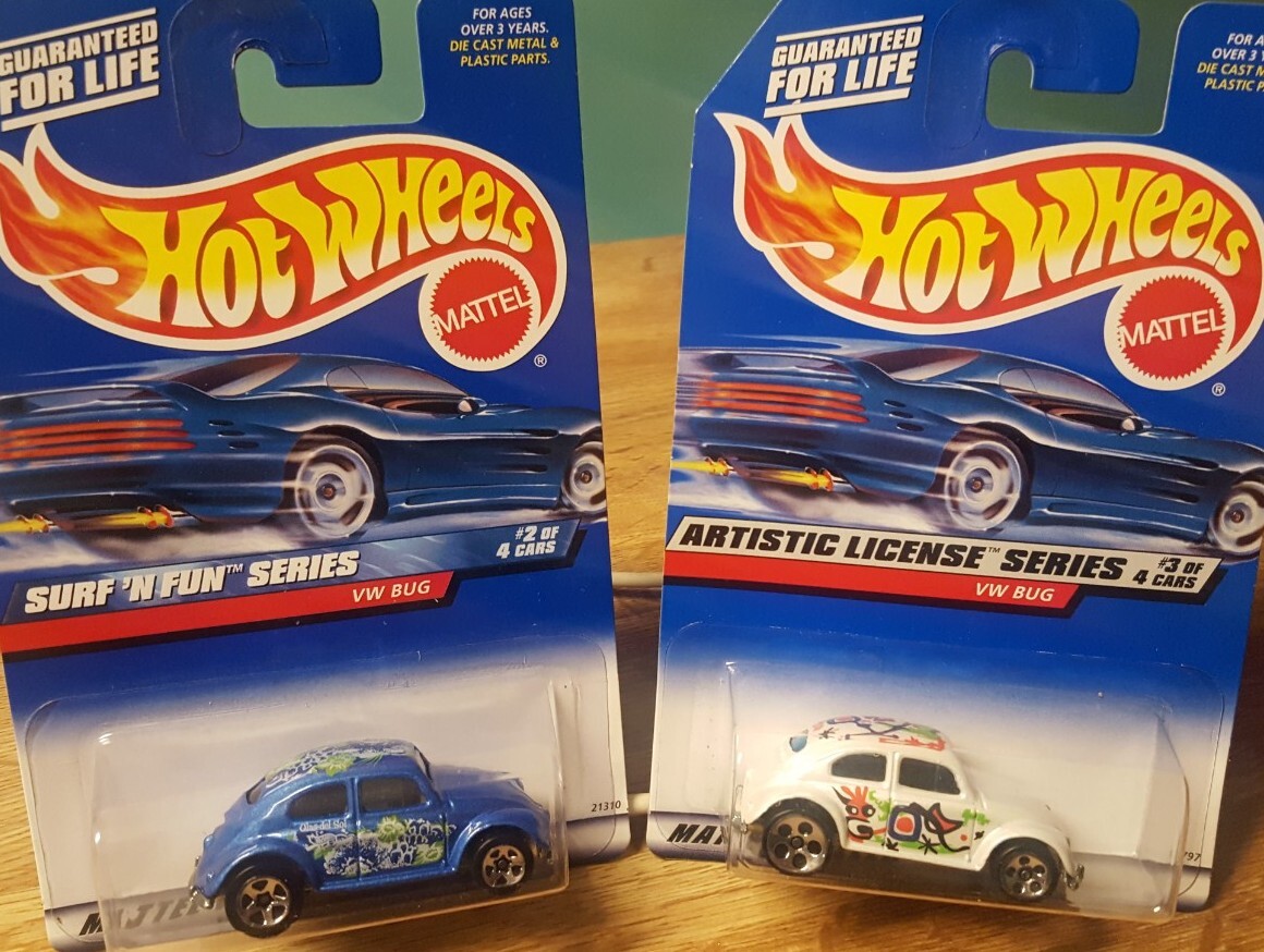Hot Wheels 1966 Volkswagen Beetle VW Bug 1:64 Metal Bottom
