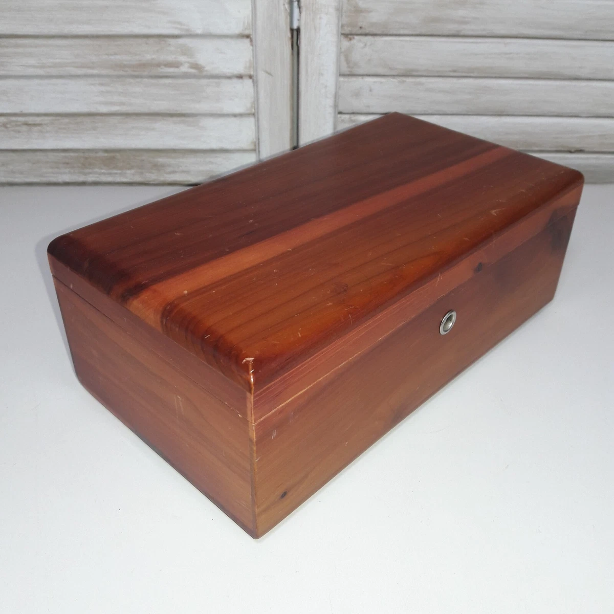 Lane cedar chest size online