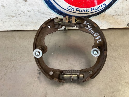 03-09 Nissan 350Z Passenger Right Parking Brake Shoe Set 44000AL511 OEM 25BF9DE