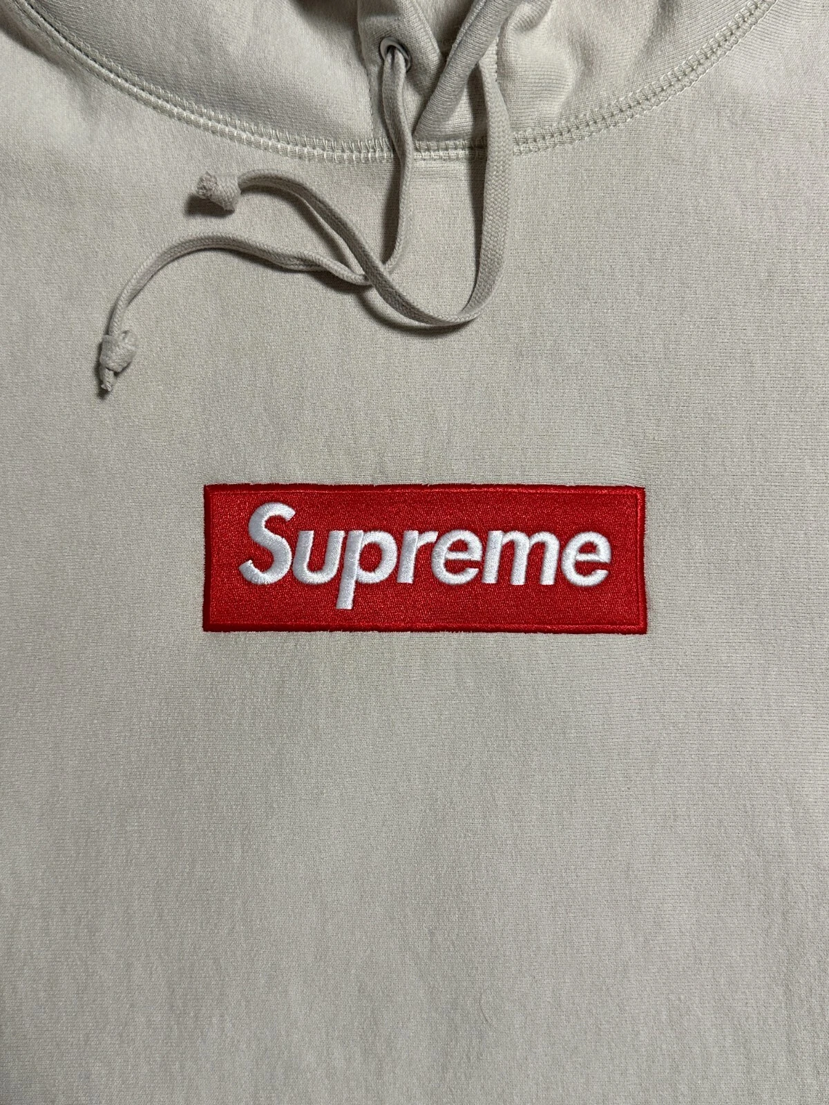 FELPA CON CAPPUCCIO SUPREME BOX LOGO (LARGE) (STONE) FW24 BAPE BURBERRY HOODIE
