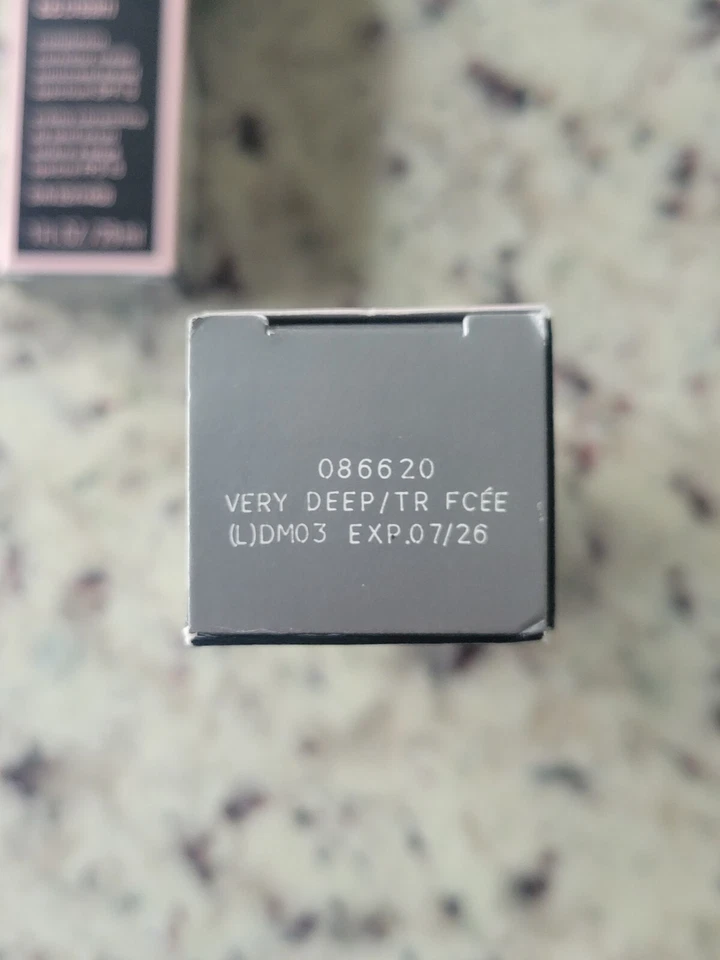 Mary Kay CC Cream | Set of 2 | New In Box | Exp 07/26 & 05/26 | Deep & Very Deep - Image 2 of 4