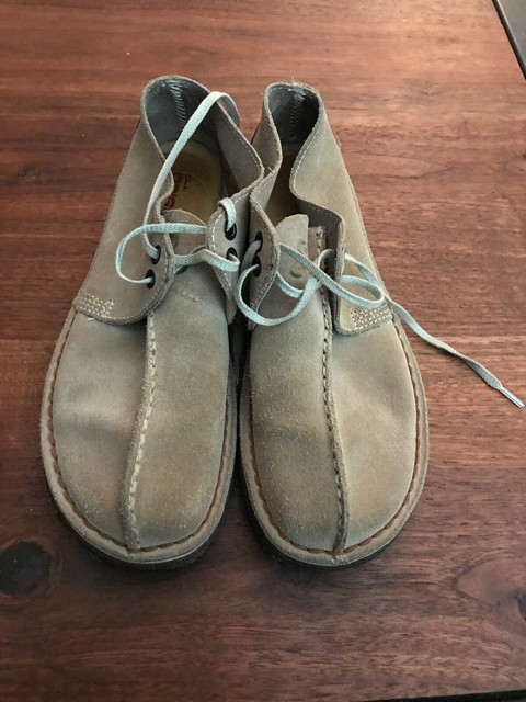 clarks desert trek sand