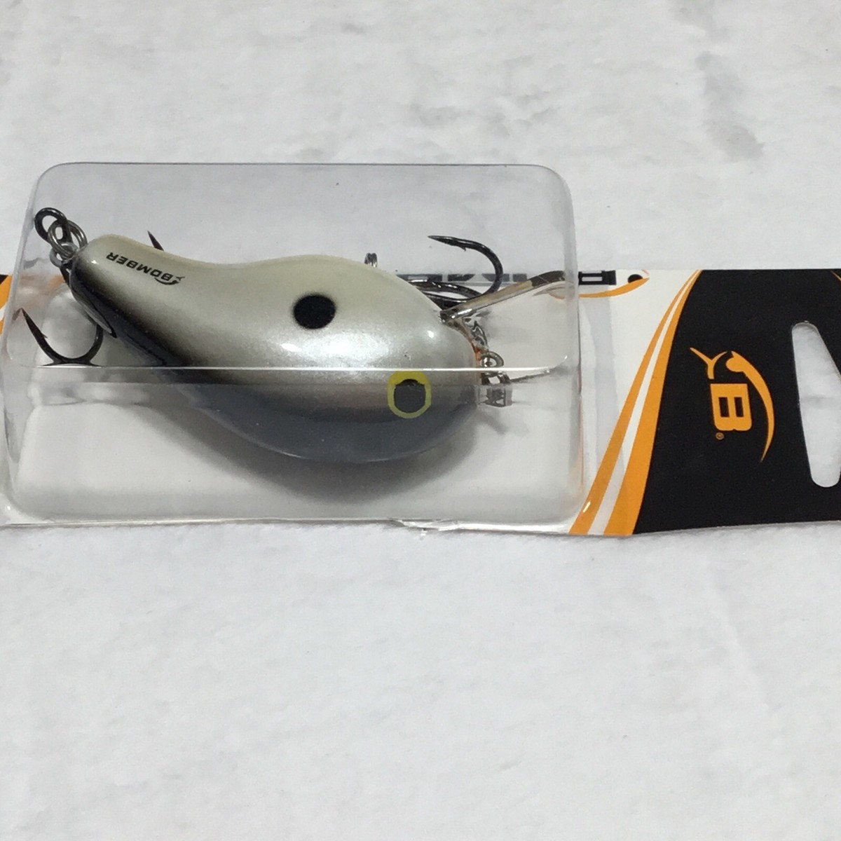 BOMBER MODEL B BALSA WOOD CRANKBAIT FISHING LURE PEARL/BLACK