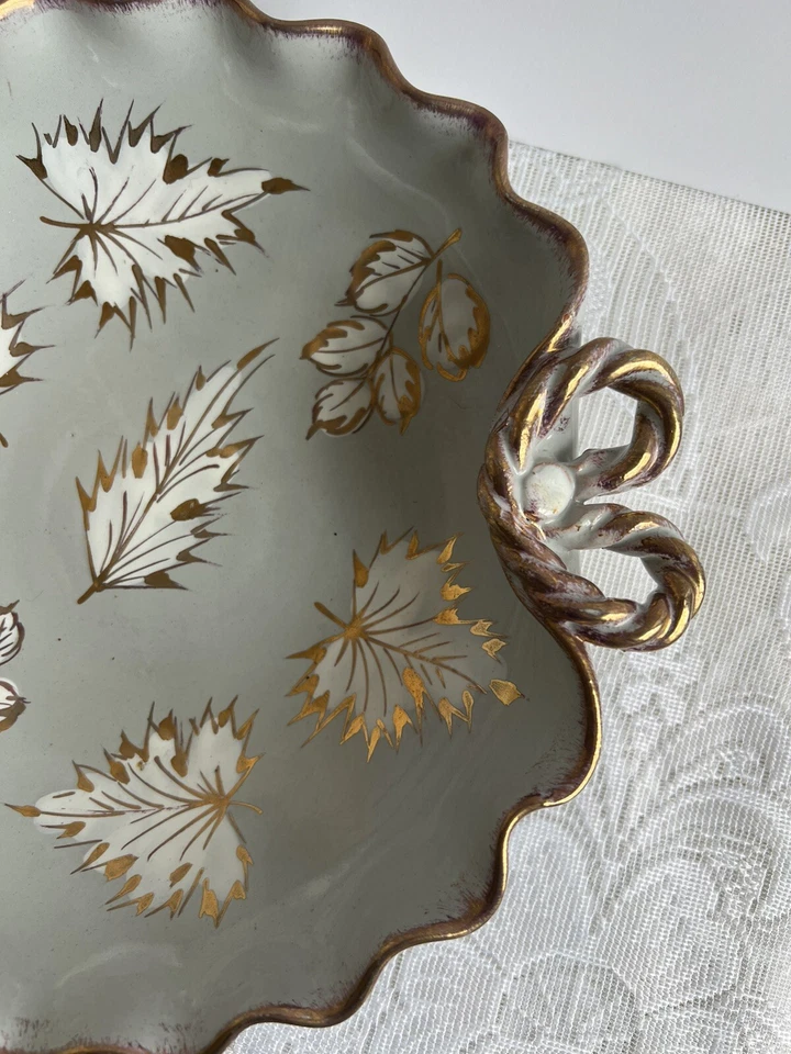 Cuenco de cerámica artística gris con volantes con asas de lazo hoja blanca dorado/lavanda Italia de colección Foto 4 de 4