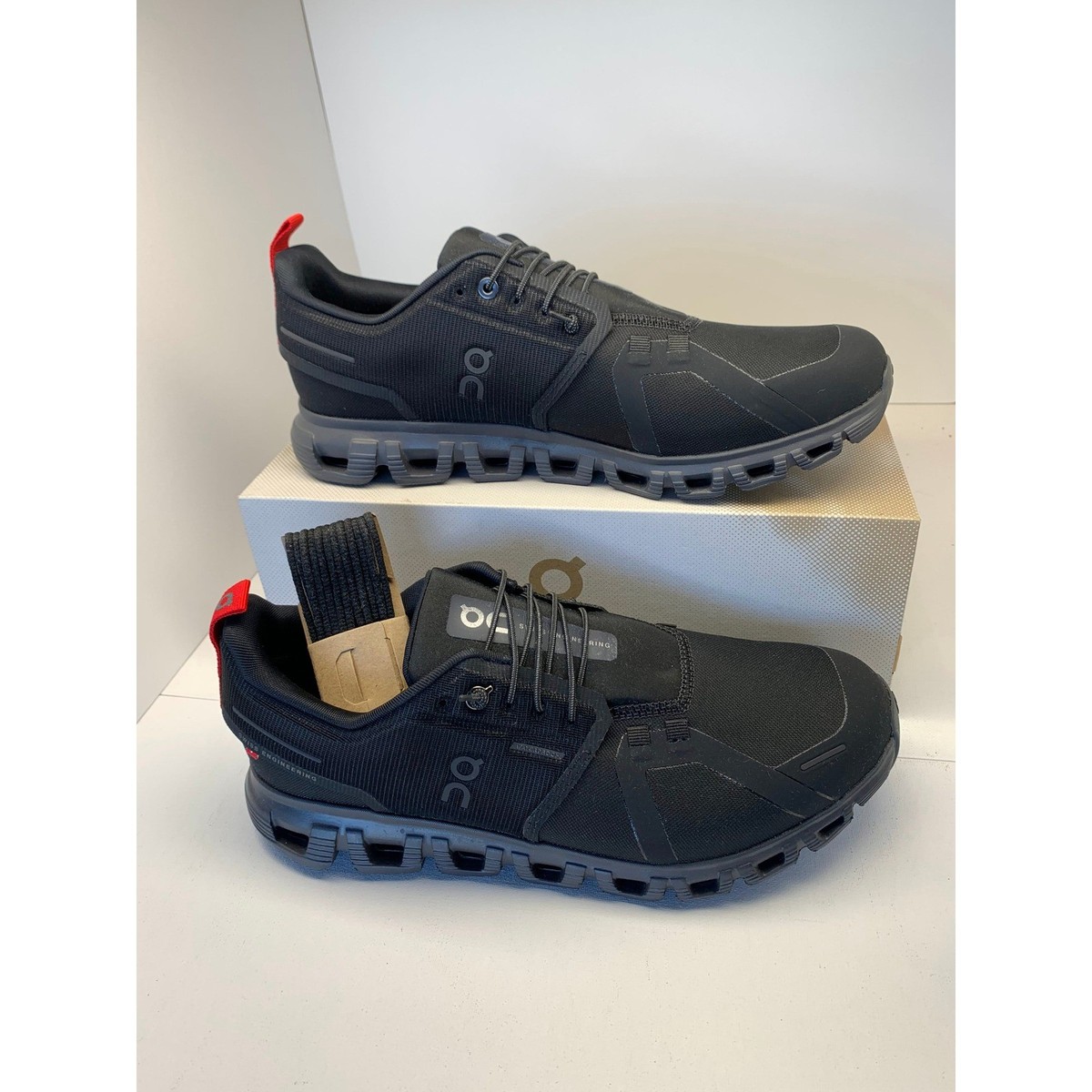 On Cloud 6 WP Mens Running Shoes Black Eclipse Waterproof 