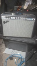 Fender Deluxe Reverb Combo Guitar Amplifier Celestion G12 Vacuum Tube 22W