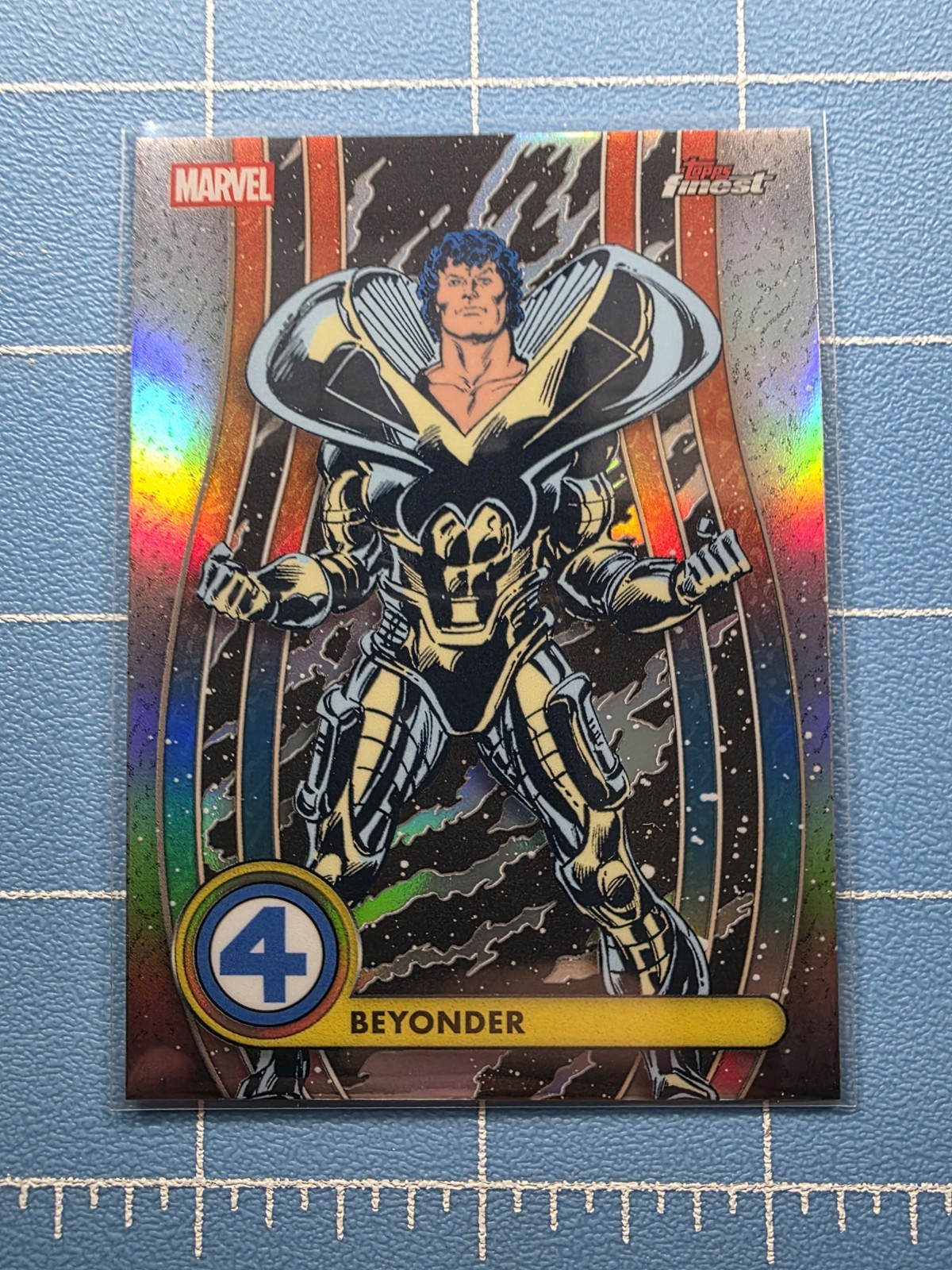2026 Topps Finest Marvel Fantastic Four - Beyonder #011 - Common - Refractor