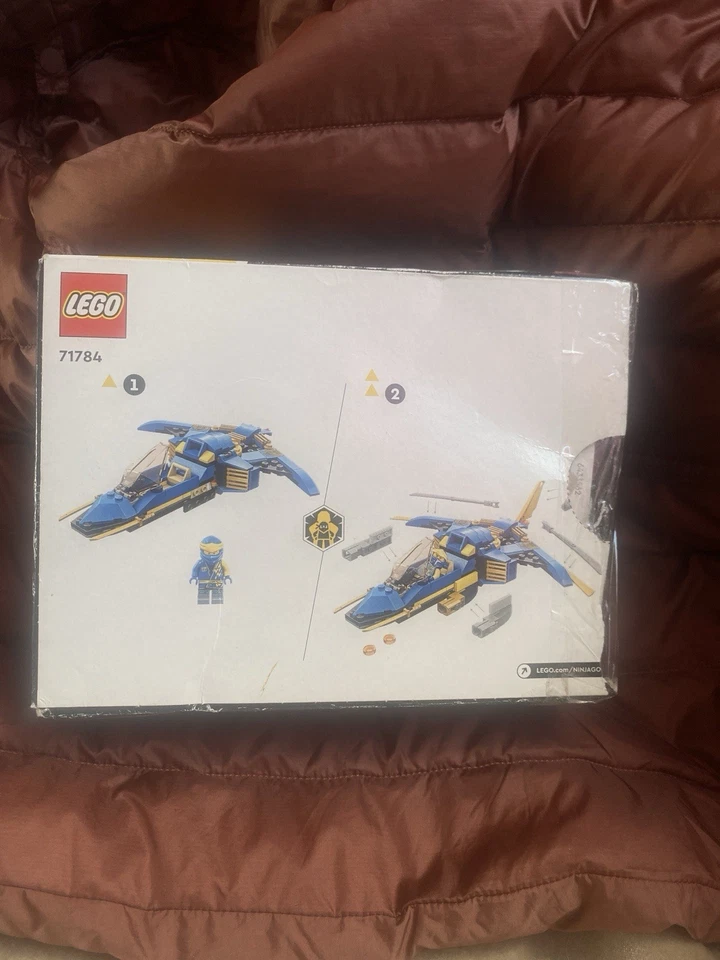 LEGO Ninjago 71784 Jay's Lightning Jet EVO, photo 2 sur 5