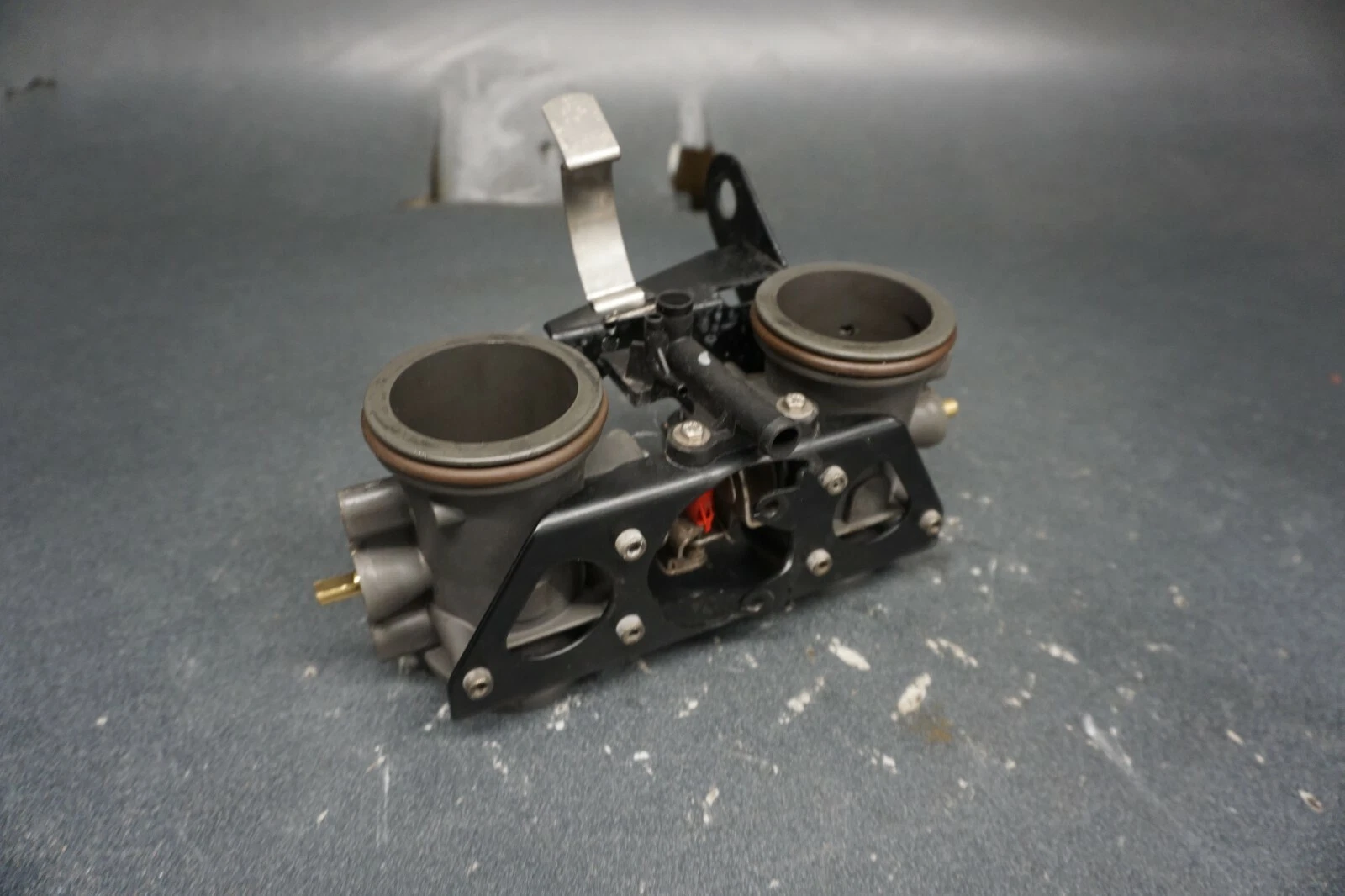2001-2007 951 GTX DI RX XP DI Sea-Doo OEM Air Intake Throttle Body Assembly