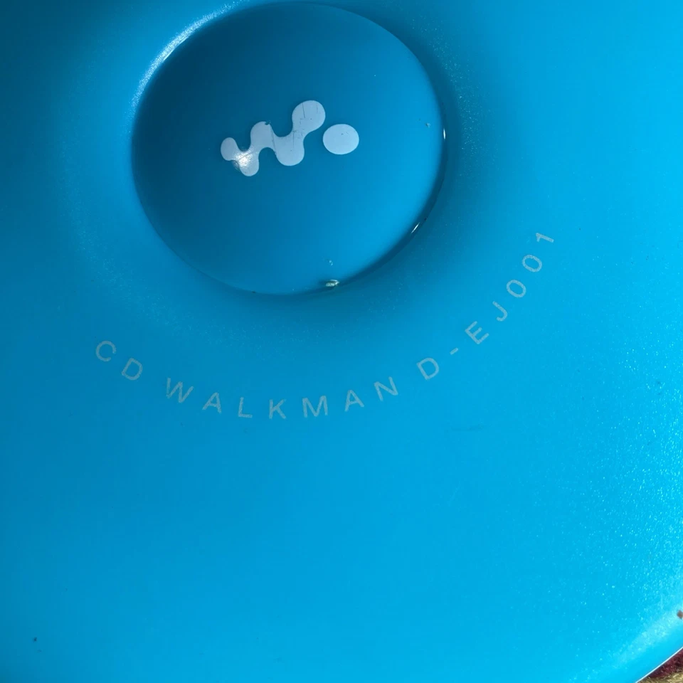 Reproductor de CD portátil Sony CD Walkman D-EJ001 azul aguamarina y blanco, probado funcionando Foto 2 de 4