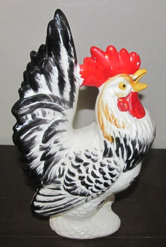 9.25" Ceramic Rooster Chicken Country Kitchen Figurine Japan