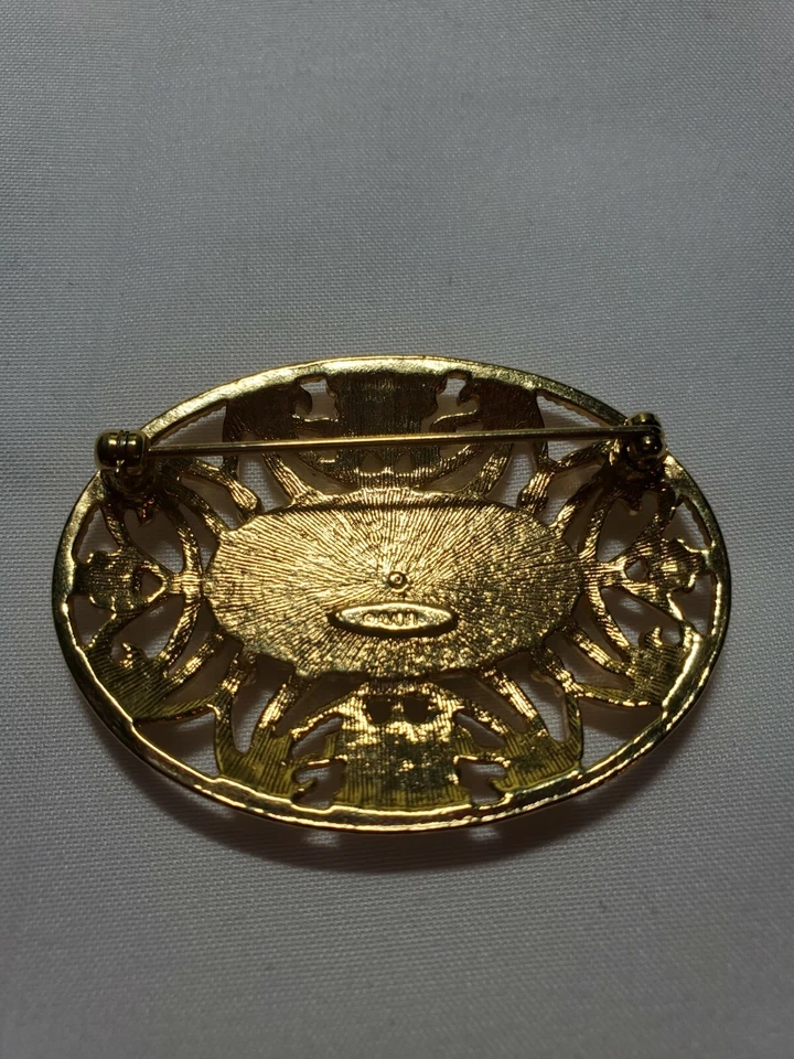 PINK ROSE PIN CAMEO W/ GOLD RIM AVON - Image 2 of 2