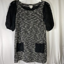 Anthropologie Small Postage Stamp Black Beige Lace Sleeves Pockets Dress Used