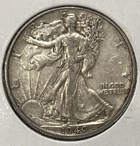 1940 WALKING LIBERTY HALF DOLLAR IN AU CONDITION. FREE SHIPPING With 5 Items A1