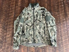 Beyond Rig AOR2 Soft Shell Jacket - DEVGRU NSW AOR2 SEAL - Cold Fusion 2.0 RARE