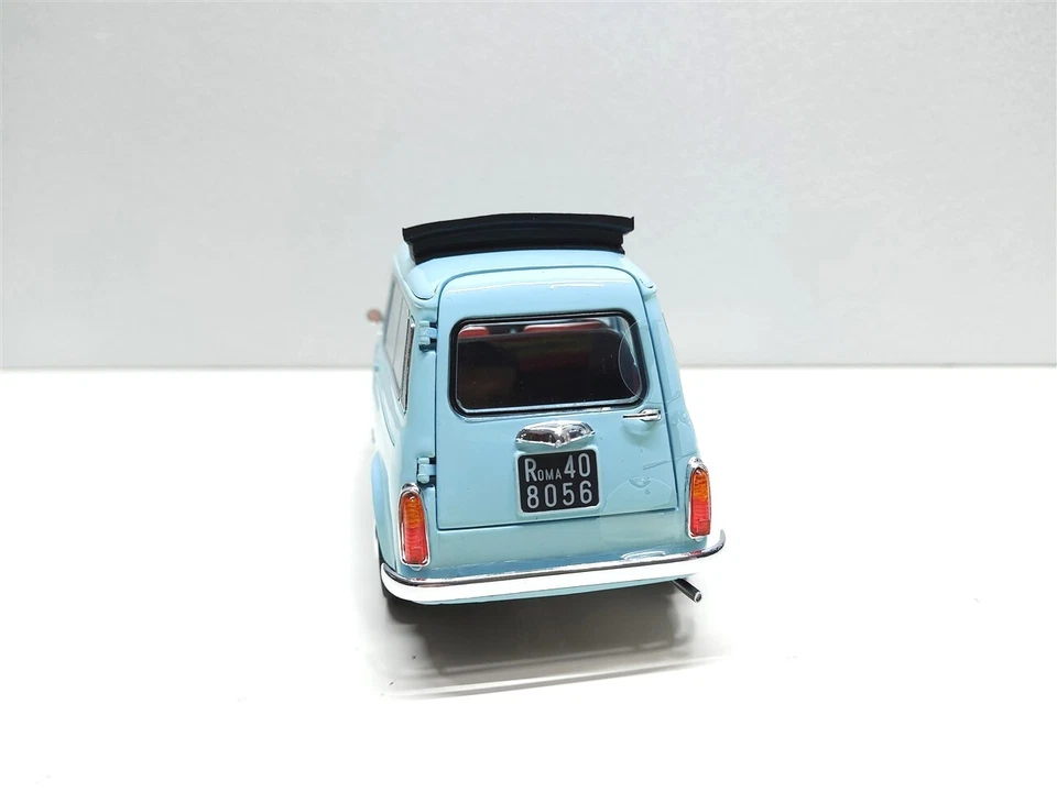 Fiat 500 Giardiniera Blu del 1964 - 1/18 Norev - Immagine 4 di 4