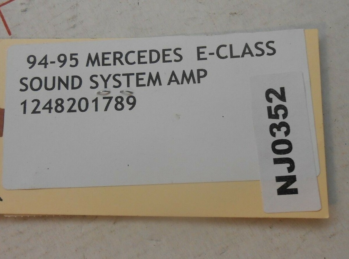 94 - 95 MERCEDES E CLASS MB SOUND SYSTEM AMP AMPLIFIER