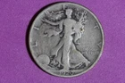 ESTATE FIND 1920 - Walking Liberty Half Dollar #K61519