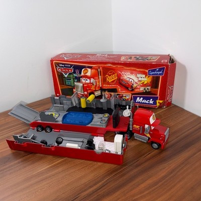Disney Cars Supercharged Mack Truck OVP L4069 Mattel Transforming
