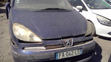 Retroviseur droit (ou coque) Peugeot 807