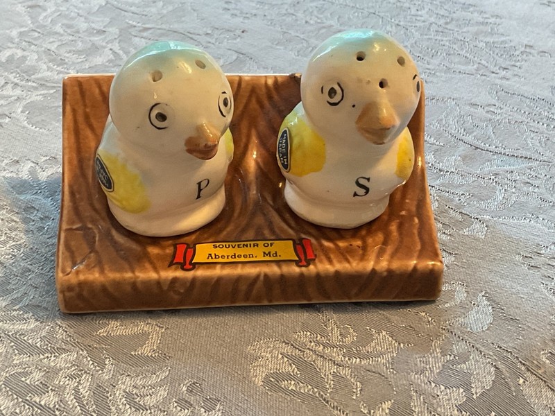 vintage baby bluebirds salt and pepper shakers made in Japan
