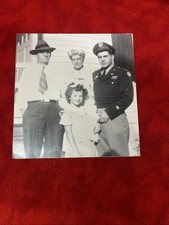 VINTAGE BLACK/WHITE PHOTO: AMERICAN FAMILY MILITARY OFFICER WW2 PERIOD 7a