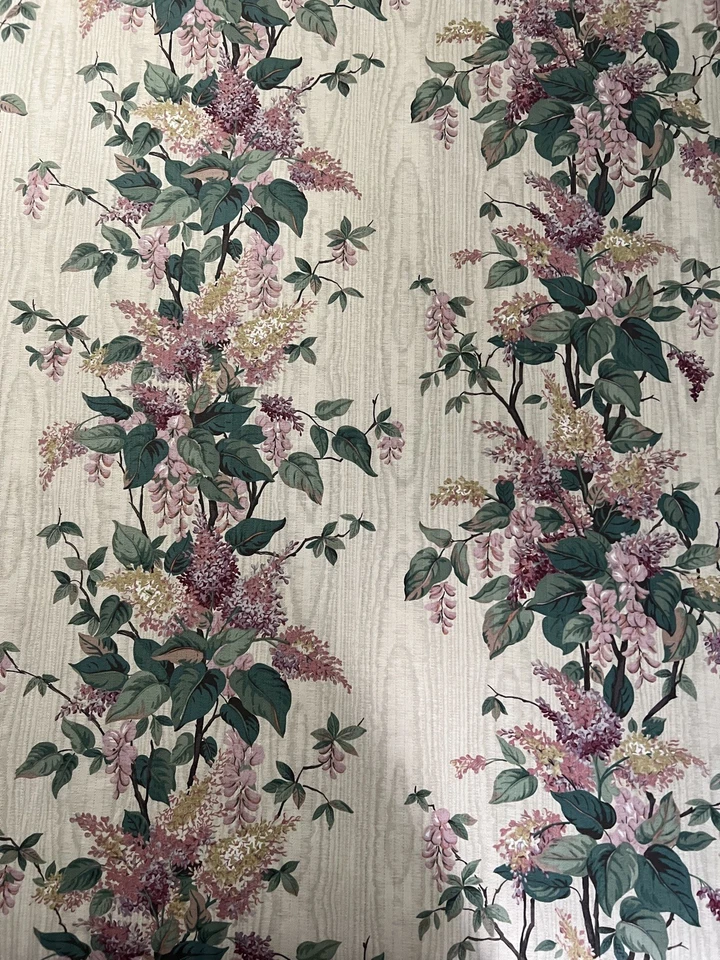 Tela Floral Estampado Algodón Multiusos RAYAS LILA Kravet Vendido por Yarda. Foto 3 de 4