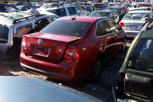 Driver Tail Light Sedan VIN K 8th Digit Red Outer Lens Fits 05-07 JETTA 8240243 - Picture 7 of 9