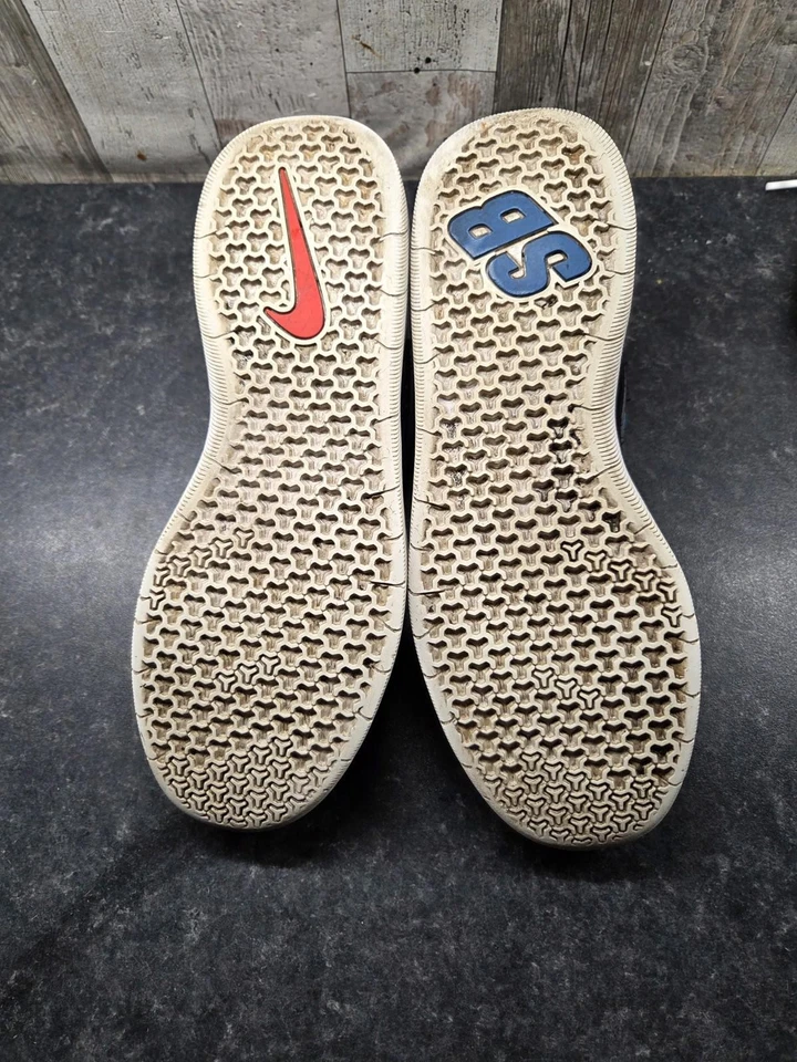 Nike SB Nyjah Free 2 Prem Samborghini Trainers UK Size 9 Black Blue DC9104-400 - Image 3 of 4