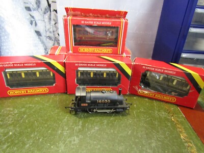 Vintage Boxed Hornby R337 OO Gauge Loco With 3 R213 Coaches & 1 R.468 Coach