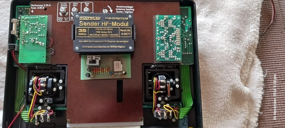 MULTIPLEX MPX Profi 2000 RC 35MHz  transmitter and receiver - Image 4 of 4