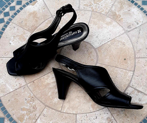 Gr. 6,5 Neu im Karton - 3" Slingback NATURALIZER WOWZA Modell Peek-a-Boo Hochzeit von Macy's - Bild 3 von 7