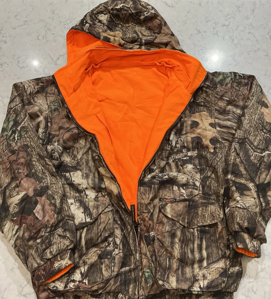 Men’s Yukon Gear Camo Hunting Jacket Size Large - Orange Lined, Pockets - Image 2 of 4