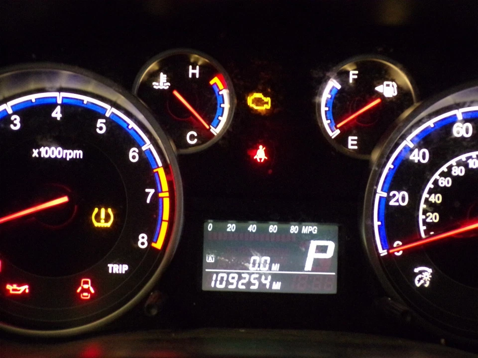 Velocímetro de cuadro de instrumentos Suzuki SX4 2010 2011 Foto 3 de 4