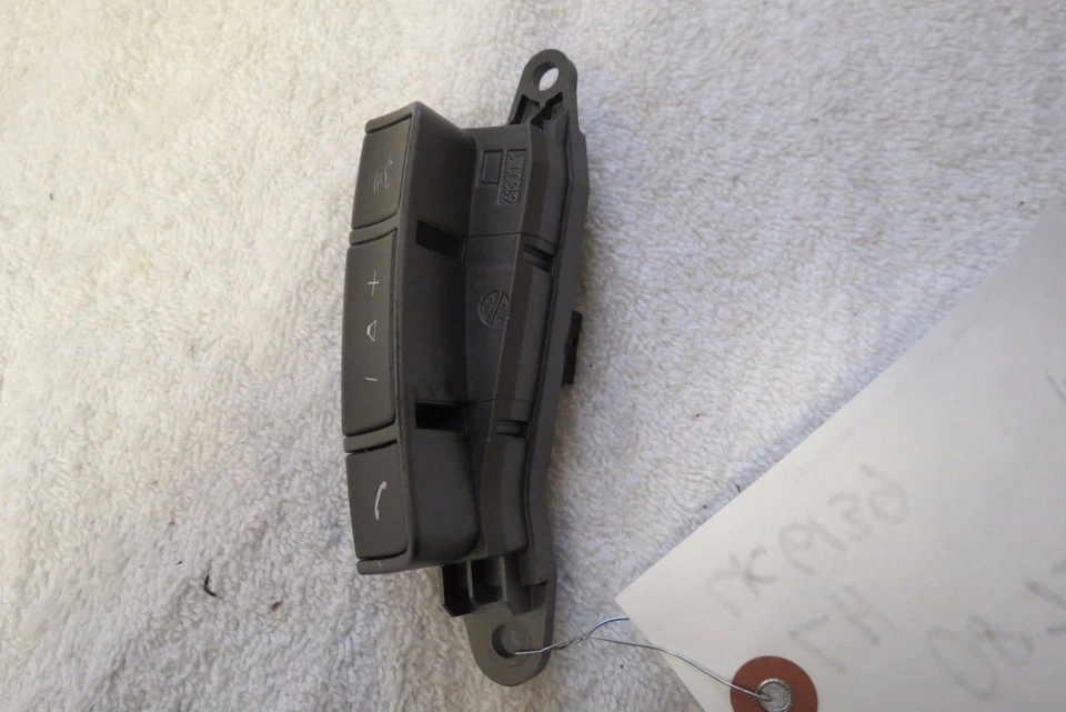 Interruptor de control de audio para teléfono volante BMW 750i 2006 2007 2008 1534 W Foto 2 de 4