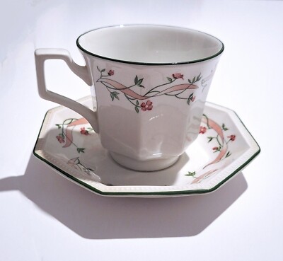 Vintage 1980er Chinz Floral Chic Johnson Brothers ''Eternal Beau'' Tasse & Untertasse