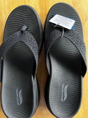 a♡  Skechers Go Walk Arch Fit Dazzle Black Thong Sandals 140228 Womens