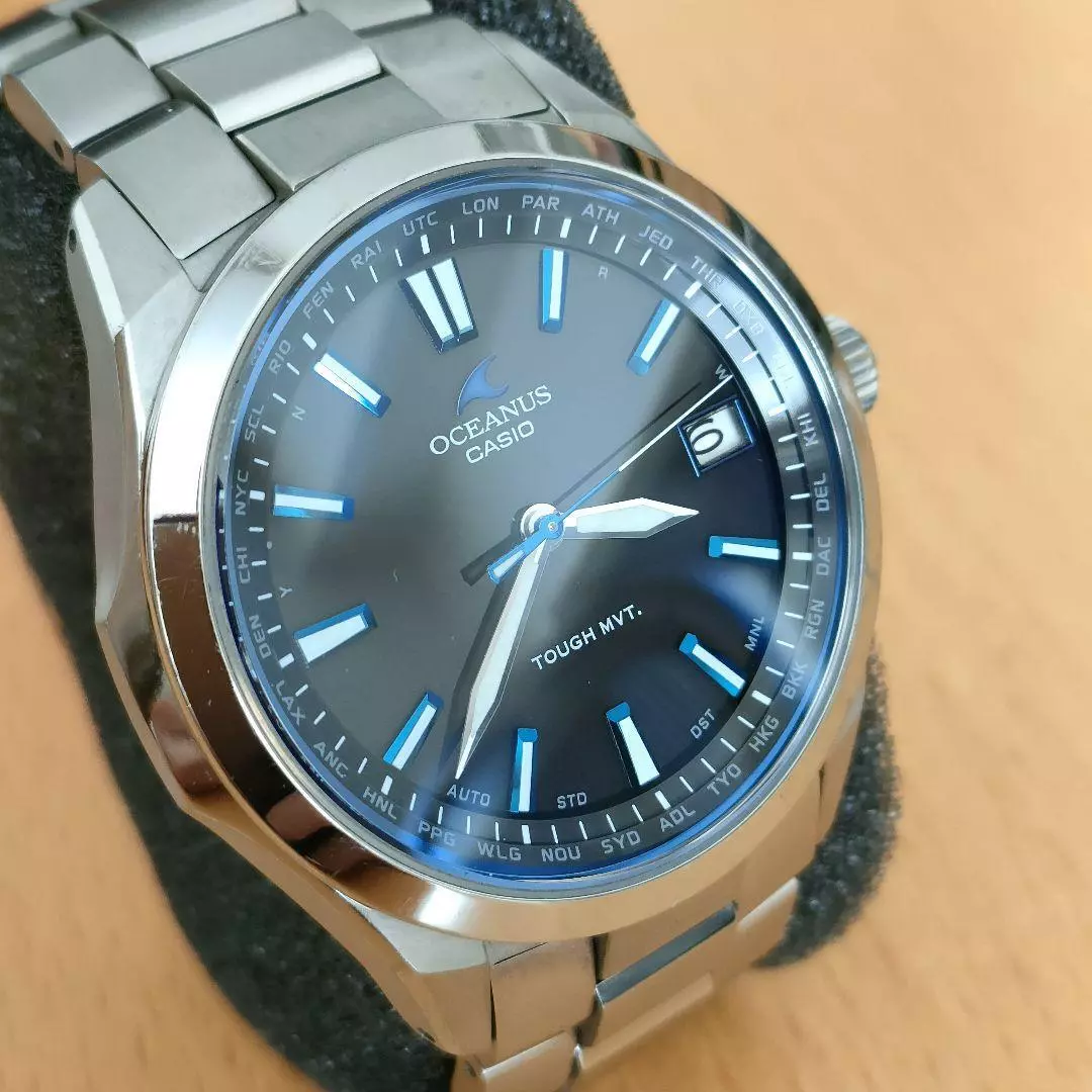 Casio Oceanus OCW-S100 1AJF Radio Solar Men's watch Analog Black Dial