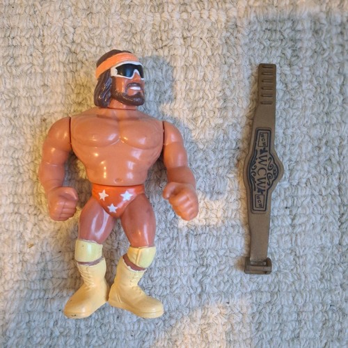 Macho Man Randy Savage Vintage WWF Hasbro Series 1...