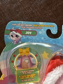 Fingerlings Baby Monkey Snowbelle Unicorn Sounds Removable Santa Hat NIP