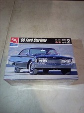 A8d 125 Amt Ertl 60 Ford Starliner Model Kit 30044 - New Sealed A8d 125 Amt Ertl 60 Ford Starliner Model Kit 30044 - New Sealed