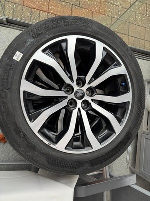 Ford Explorer Hybrid Aluräder Continental TS870P 255 55 20 aus 2022