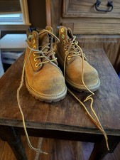 Timberland Classic Wheat Suede Nubuck Waterproof Toddler Kids Boots SIZE 9