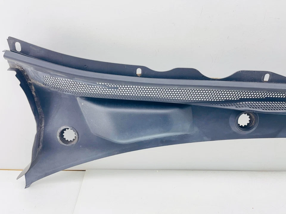 Крышка решетки радиатора переднего лобового стекла BUICK REGAL 2018-2020 годов выпуска от оригинального производителя 60K - Изображение 2 из 4