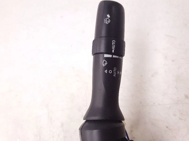 05 06 07 08 09 10 11 12 13 14 15 16 17 18 TOYOTA PRIUS INTERRUPTOR COLUMNA DIRECCIÓN Foto 4 de 4