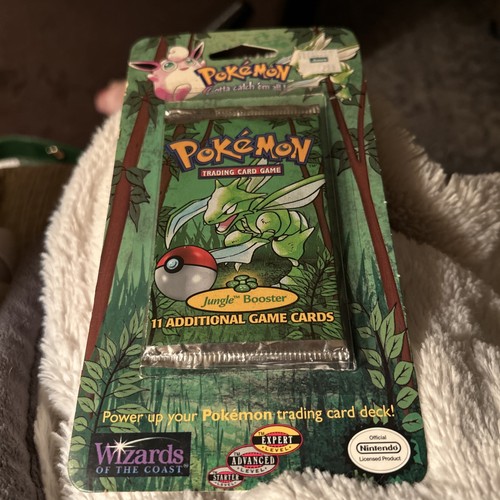 Wizards of the Coast Pokemon Jungle Booster Pack Factory Scyther blister pack
