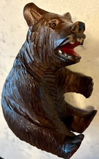 Antique Black Forest Carved Wood Sitting Bear Glass Eyes 3.5in