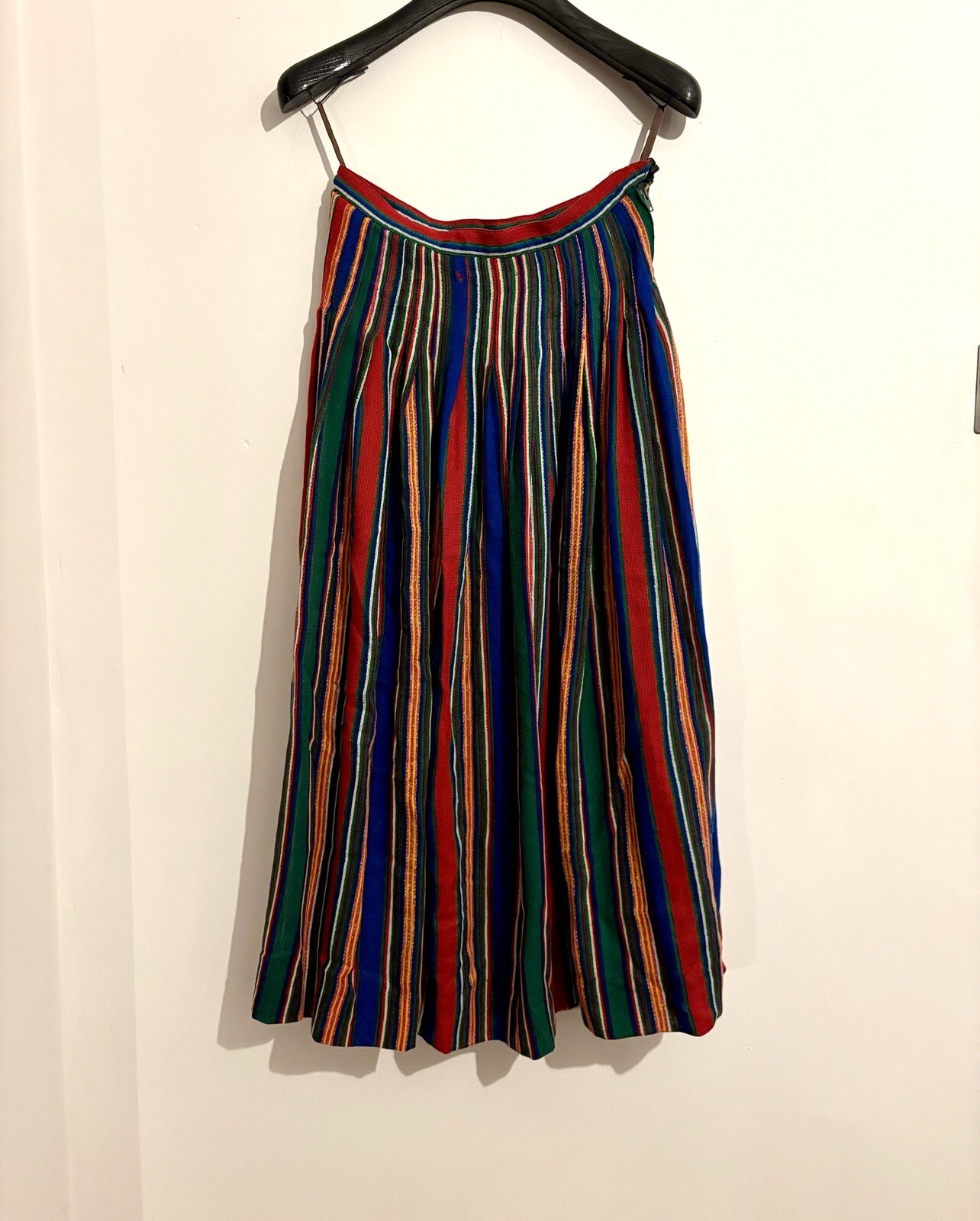 YSL SAINT LAURENT Rive Gauche Gonna plissettata multicolore a righe arcobaleno