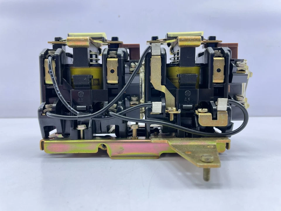 Contacteur Auxiliaire Telemecanique CN1-CB 291567/K ZC1GR5 ND2-CB 1054 220 50Hz - Photo 3/4