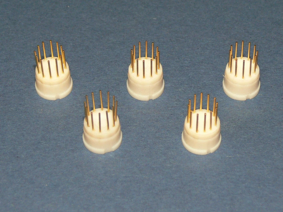 IC Sockel Transistorfassung rund 12 polig / TO99-TO5 Fassung gold - 5 Stück - Bild 2 von 2